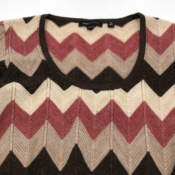 BCBG Maxazria Chevron Print Tunic Length Sweater - Picture 6 of 9